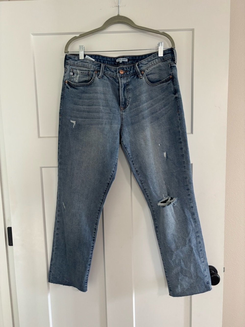 Dear John Blair’s high rise Distressed Straight-Leg Jeans